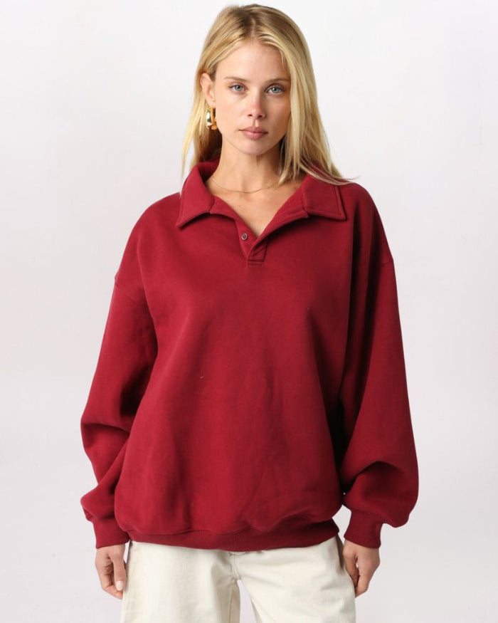 COLLARED SWEATSHIRT