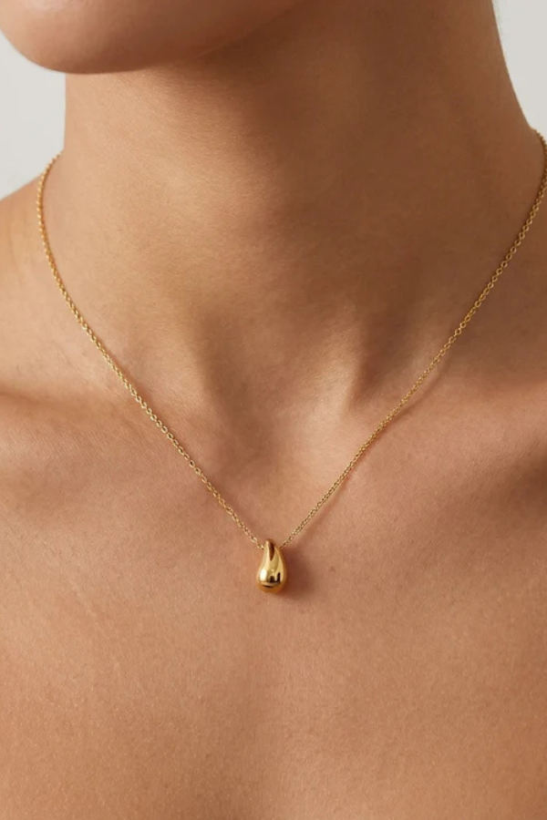 MINIMALIST TEARDROP NECKLACE
