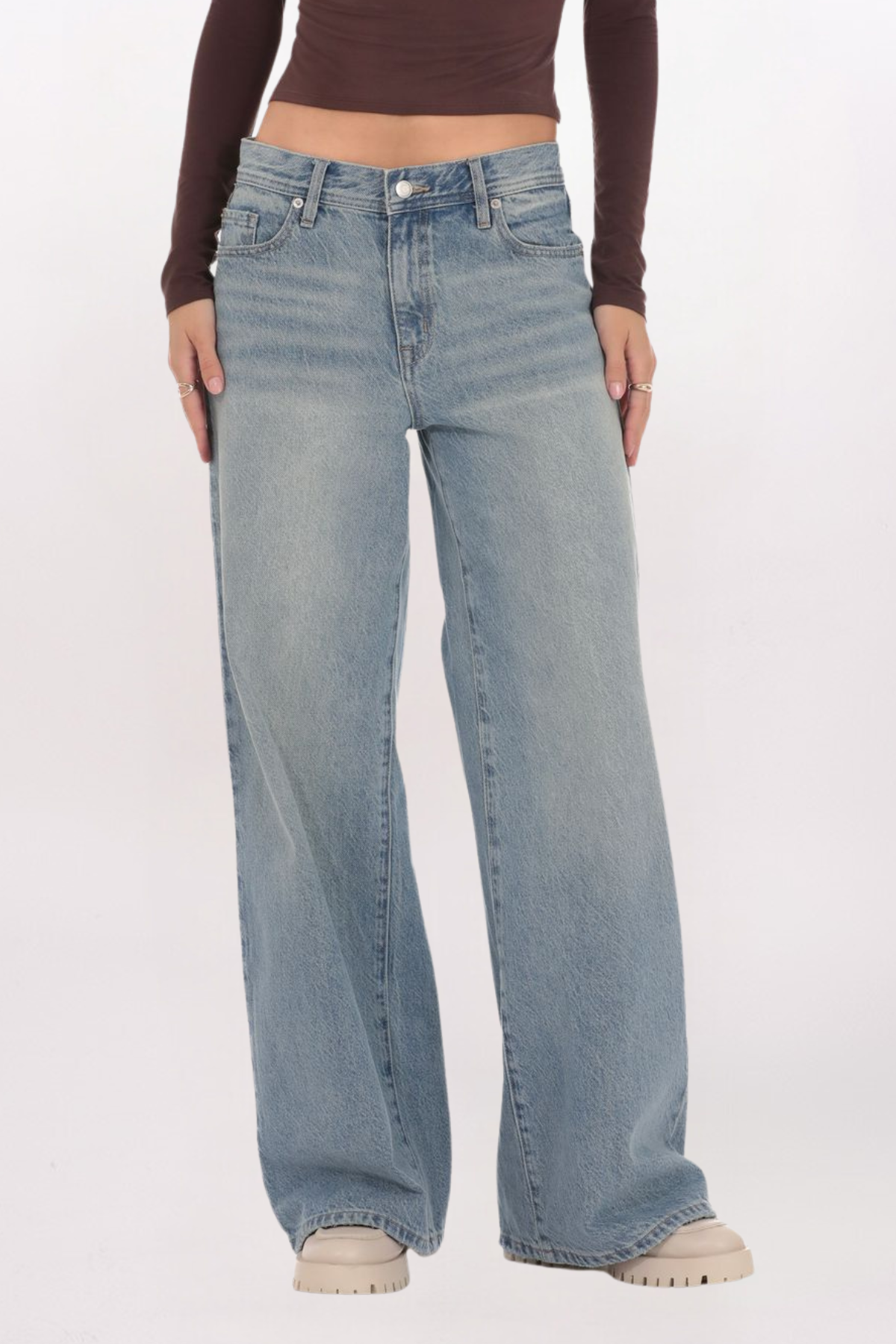 WIDE LEG SLOUCHY JEAN