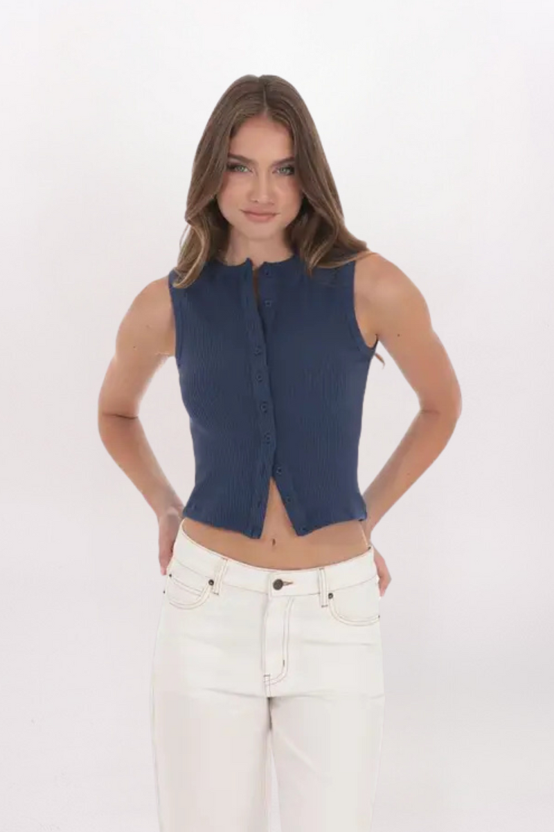 RIBBED BUTTON TOP