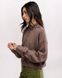 CELESTE QUARTER ZIP SWEATSHIRT, MOCHACHINNO