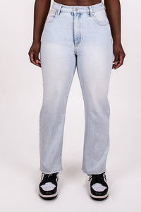 VENICE STRAIGHT LEG DENIM