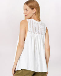 SL LACE YOKE HENLEY SUNKISSED TOP