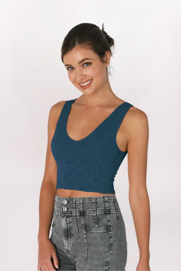 LACE V-NECK CROP