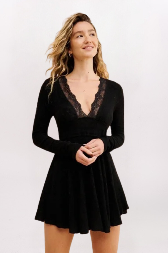 ALL YOURS LACE MINI DRESS - BLACK