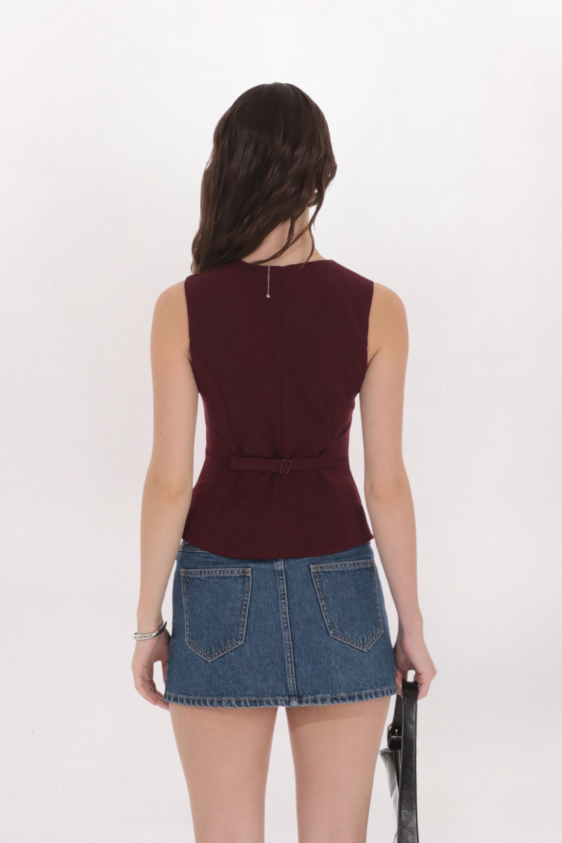 HIGH NECK VEST TOP