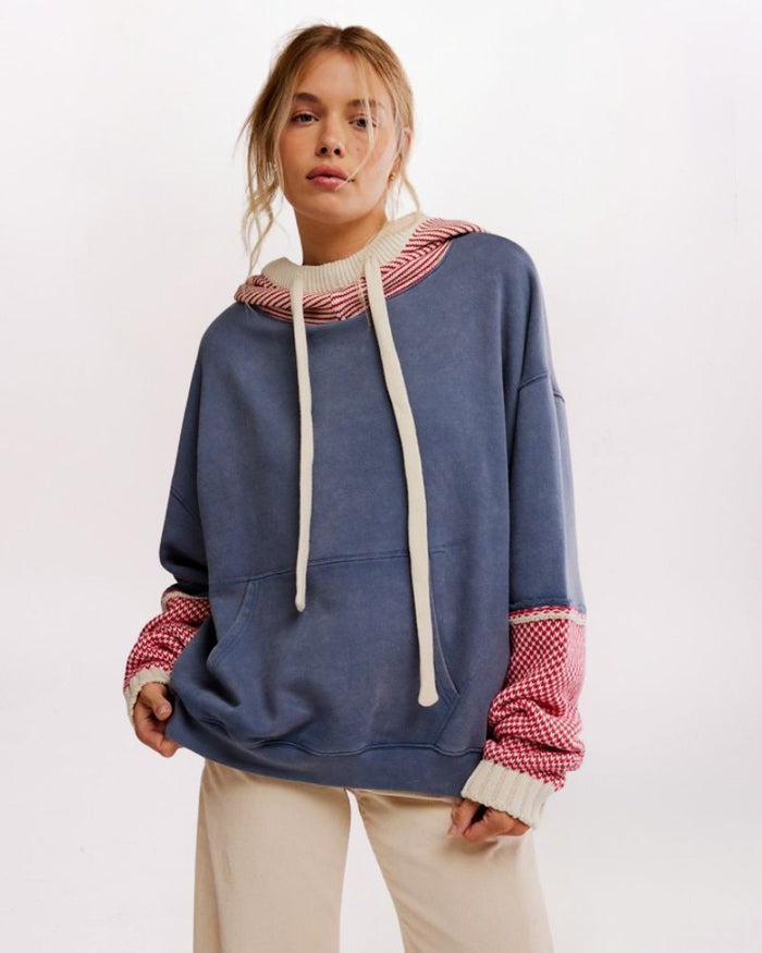 SNUG BONNET SWEATSHIRT
