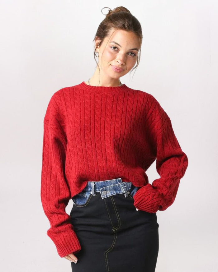 BOXY CABLE SWEATER, SCARLET