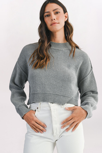 EXPOSED SEAMS CROP SWEATER - GREY