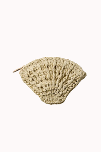 RAFFIA SEASHELL POUCH