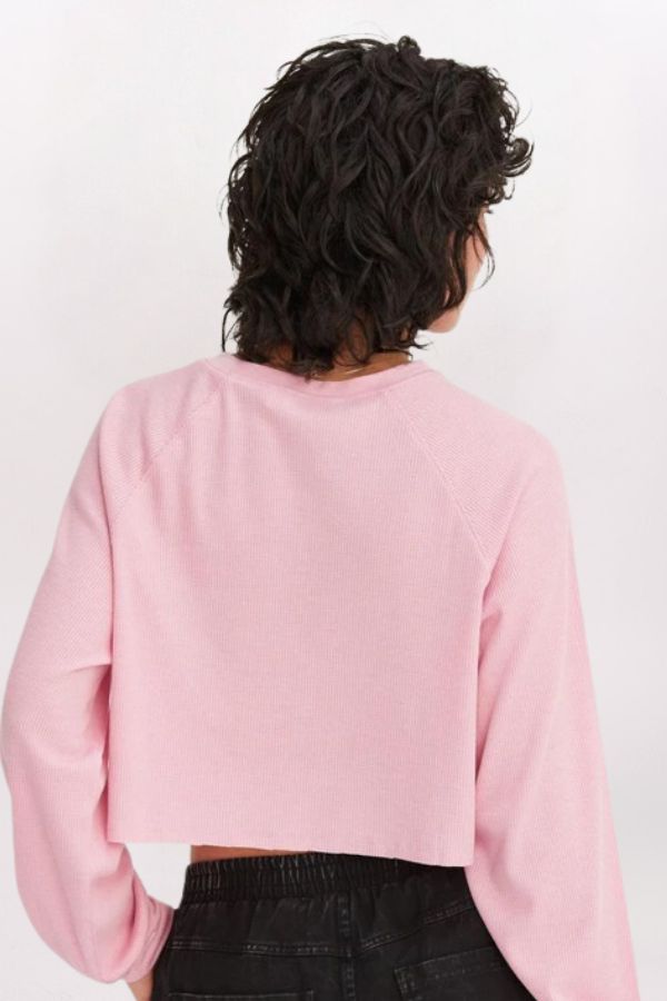 RAW HEM RAGLAN CROP SWEATSHIRT
