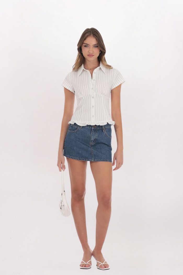 STRIPED BUTTON FRONT TOP