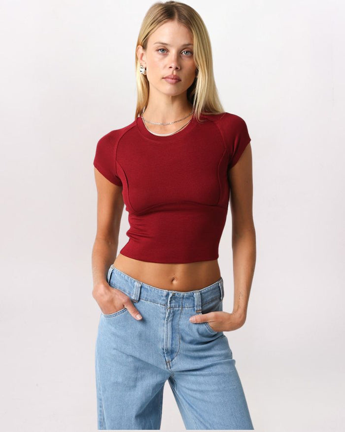 EXPOSED SEAMS TEE