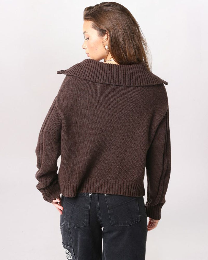 HALF ZIP CABLE COLLARED SWEATER, COFFEE BEAN