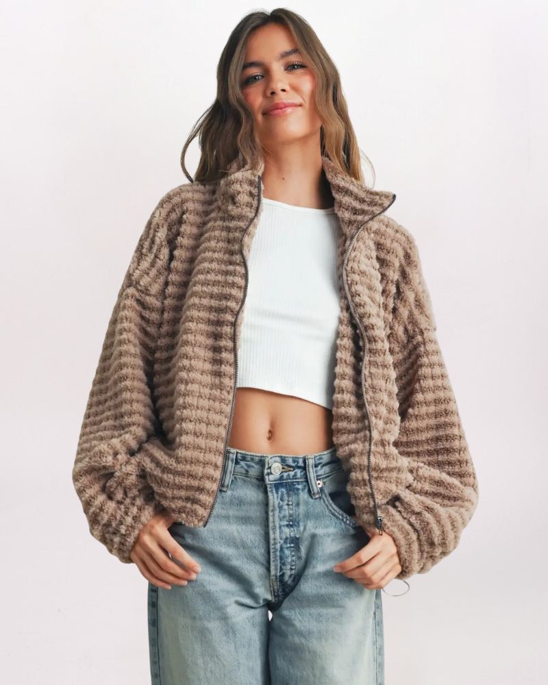 FAUX FUR TEXTURED JACKET