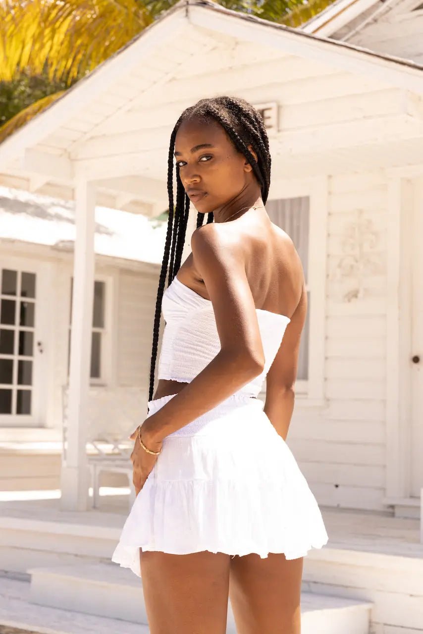 TWIST FRONT SMOCKED BAND TOP - WHITE