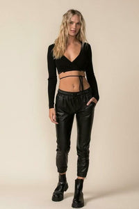 STRAPPY TOP