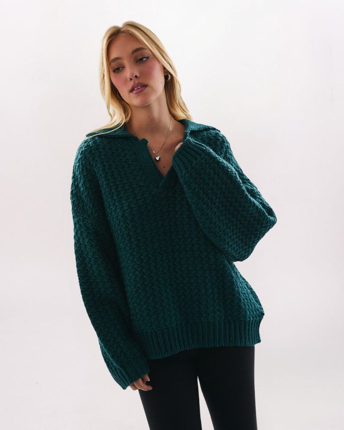 OVERSIZED TEXTURED COLLAR SWEATER