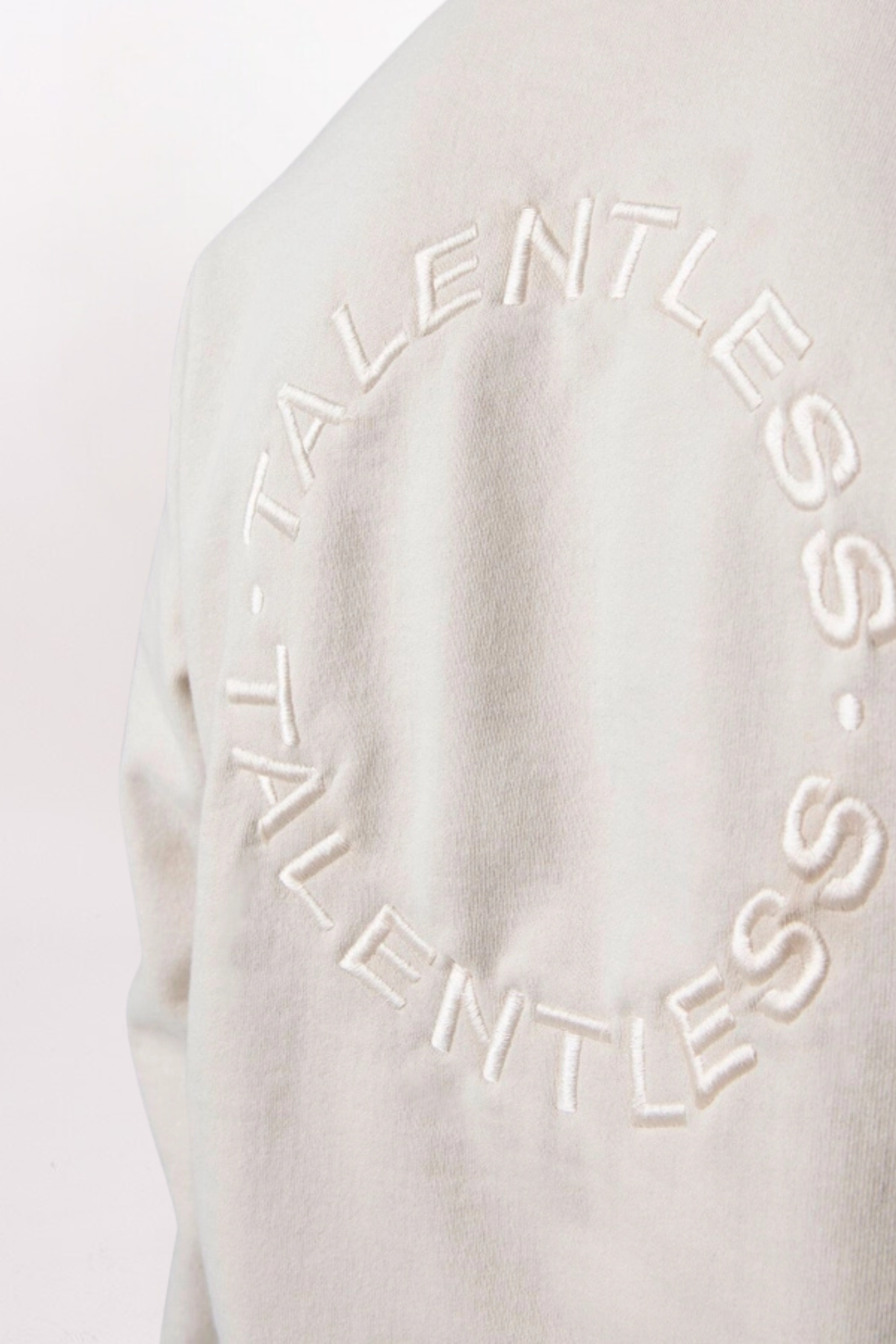 EMBROIDERED CIRCLE LOGO HOODIE