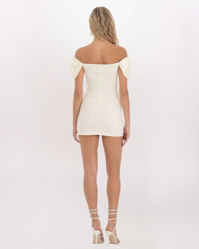 OFF SHOULDER BOW SLEEVE DRESS