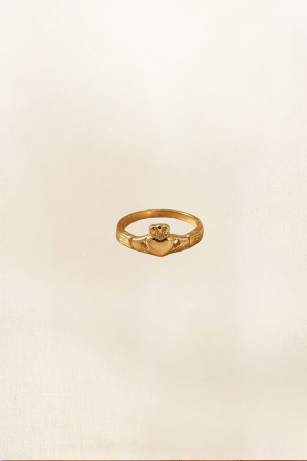 CLADDAGH RING