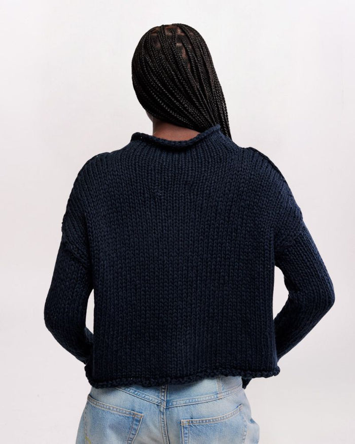 ROLL NECK OPAL SWEATER, BLACK