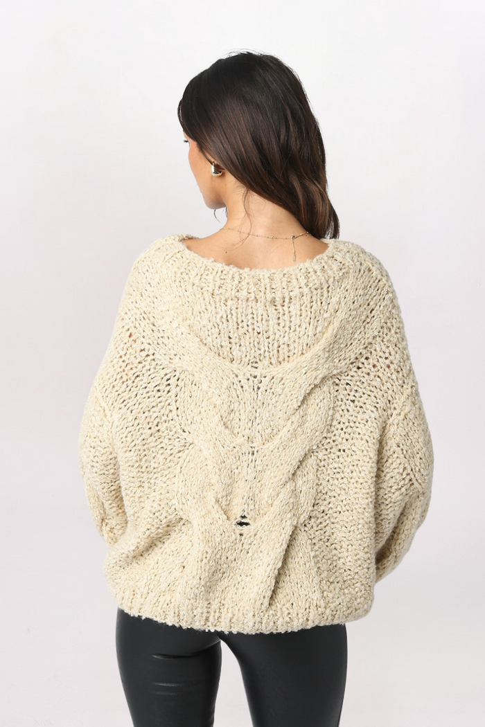 BRAIDED CHUNKY SWEATER
