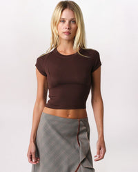 EXPOSED SEAMS TEE
