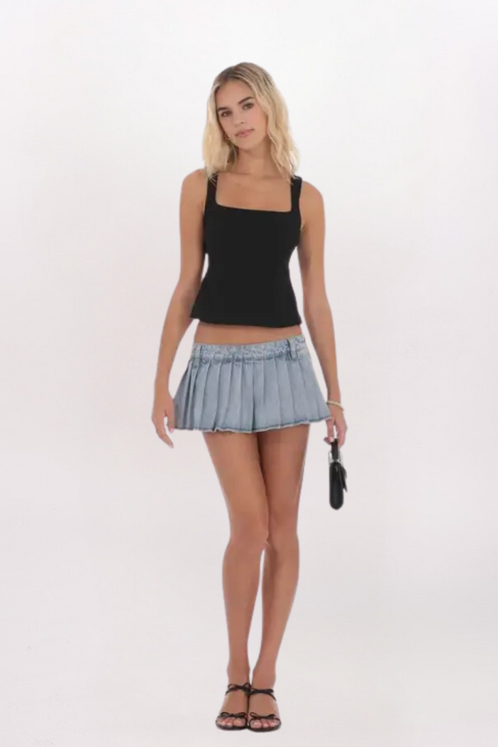 LOW RISE PLEATED MINI SKIRT