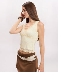LACE TRIM FLORAL TEXTURED TOP, VANILLA