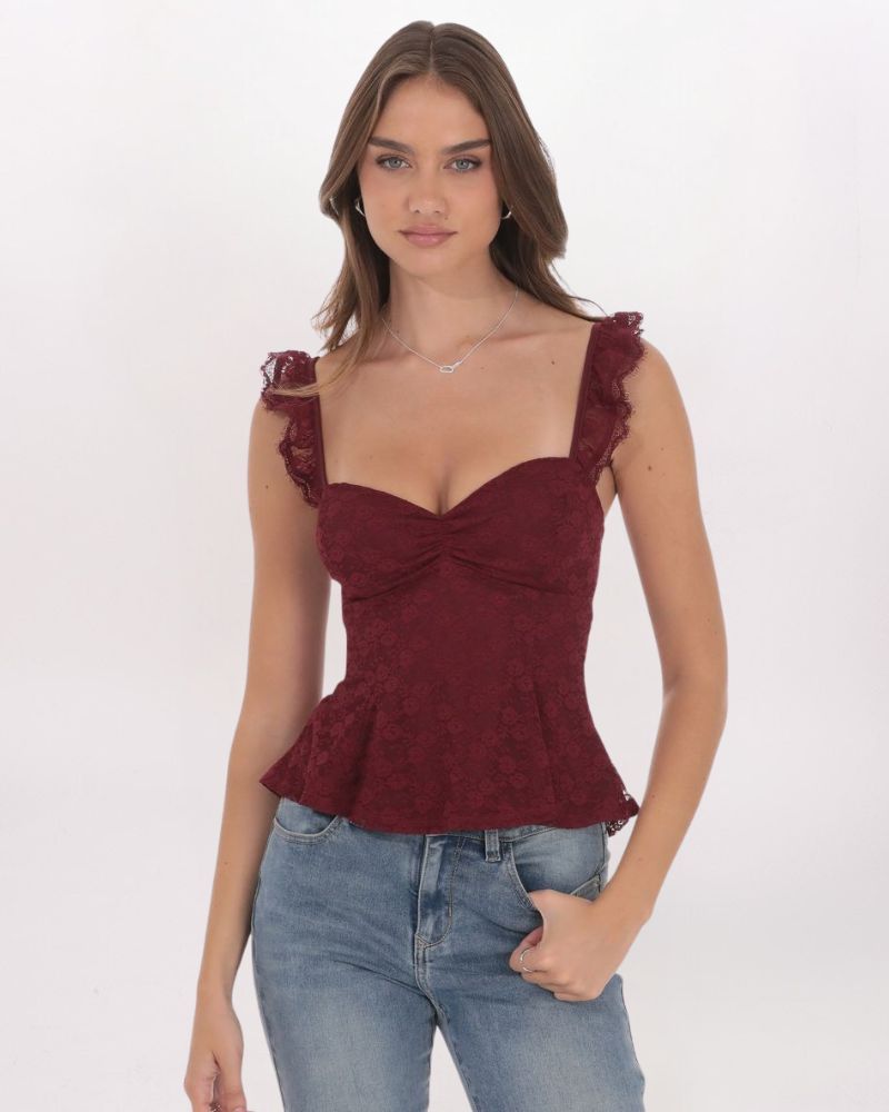 LACE RUFFLE TOP