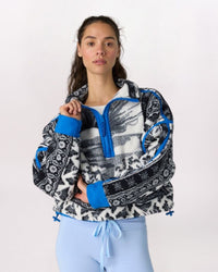 PRINTED MOUNTAIN HIGH HALF ZIP JACKET, SAVANNAH SCARF BLACK