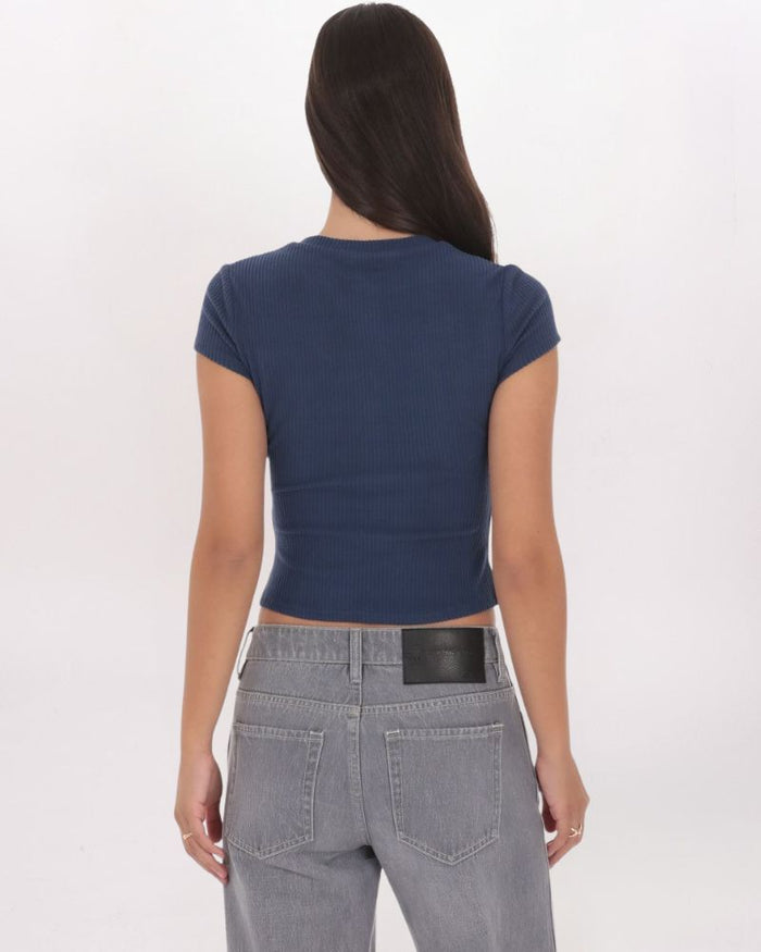 RIBBED BUTTON FRONT TOP