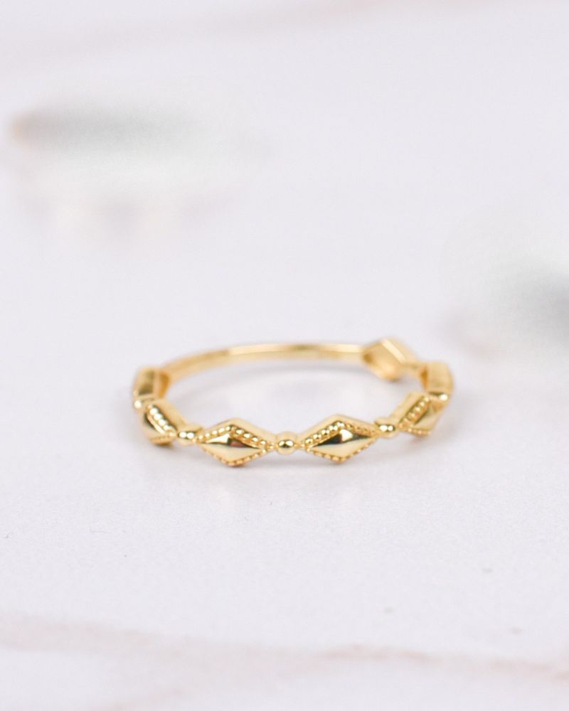 TEXT DIAMONDS RING