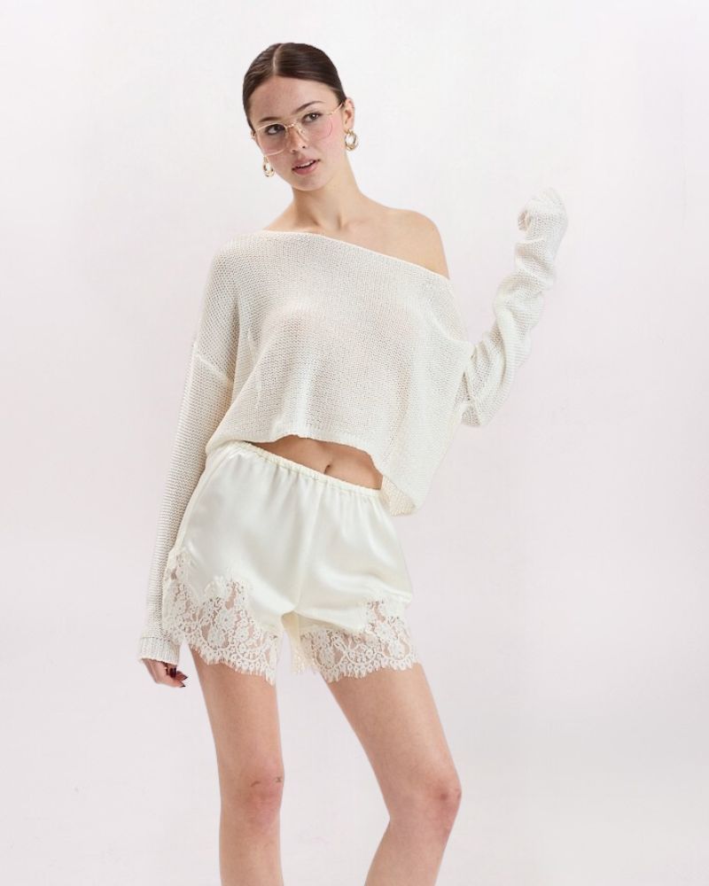 LACE HEM PULL ON SATIN SHORT, CREAM