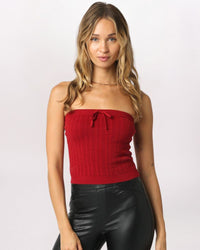 CABLE KNIT TUBE, SCARLET