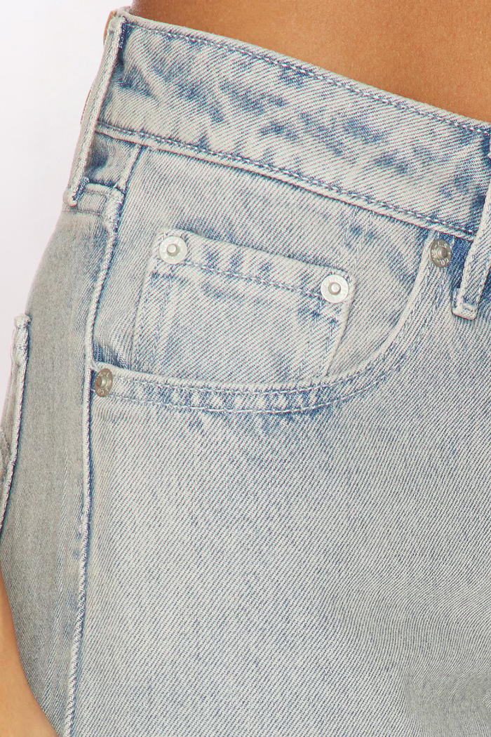 LEVI'S LOW LOOSE JEAN