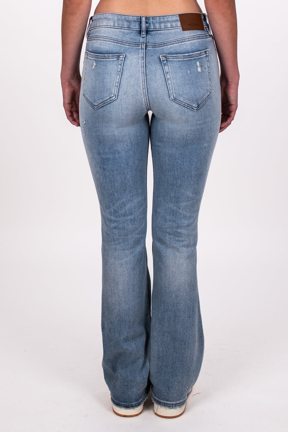 LOW RISE BOOTCUT DENIM