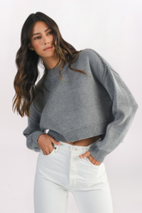 EXPOSED SEAMS CROP SWEATER - GREY
