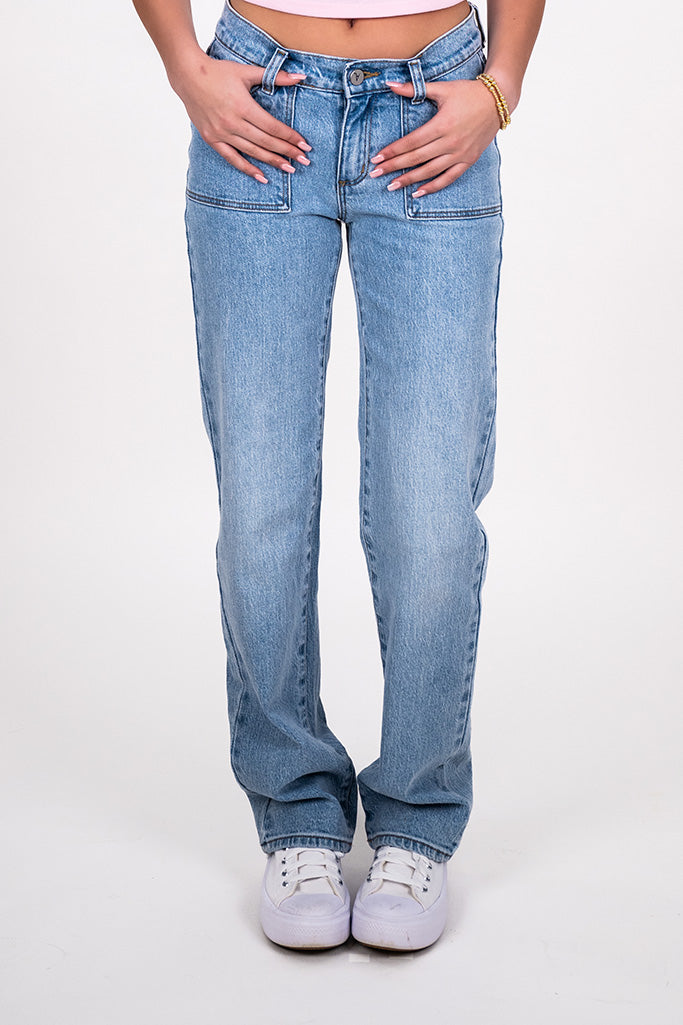 99 LOW PATCH POCKET STRAIGHT LEG JEAN