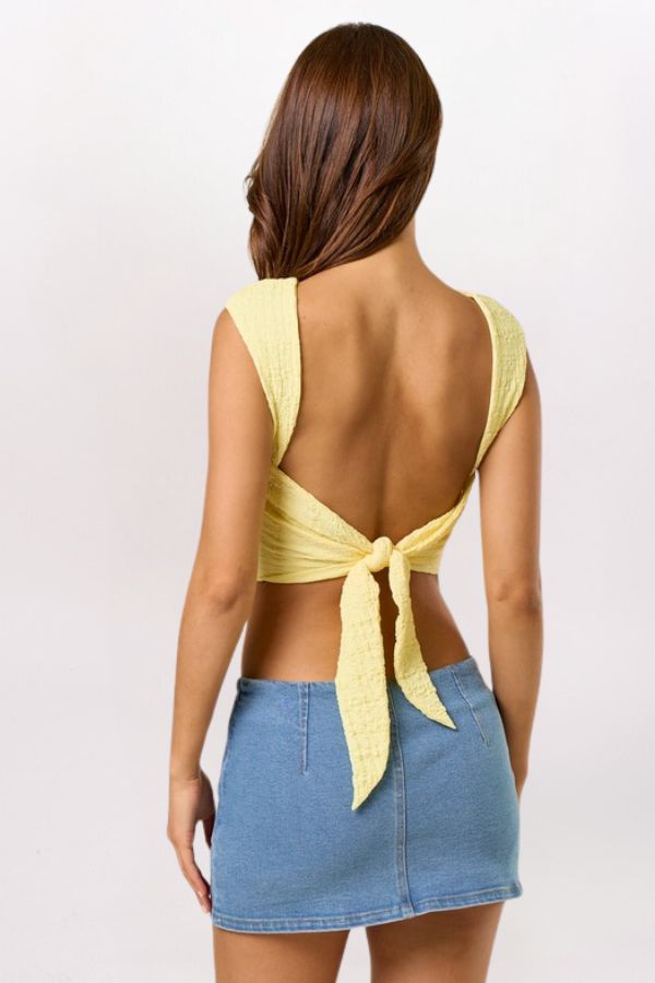 TEXTURED OPEN BACK TIE TOP - BANANA