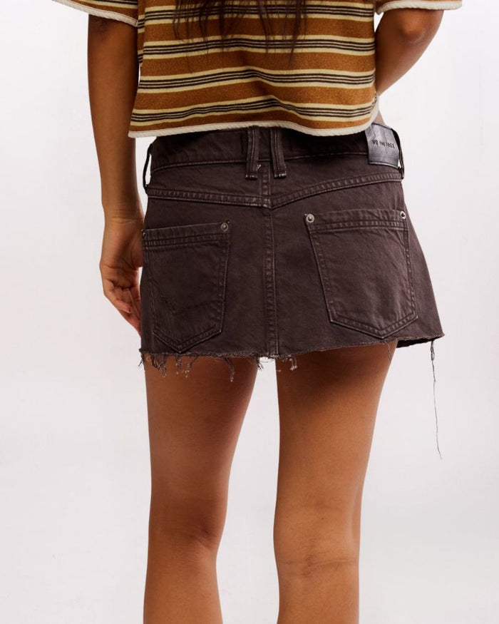 LAINEY LOW RISE MINI SKIRT, CHOCOLATE