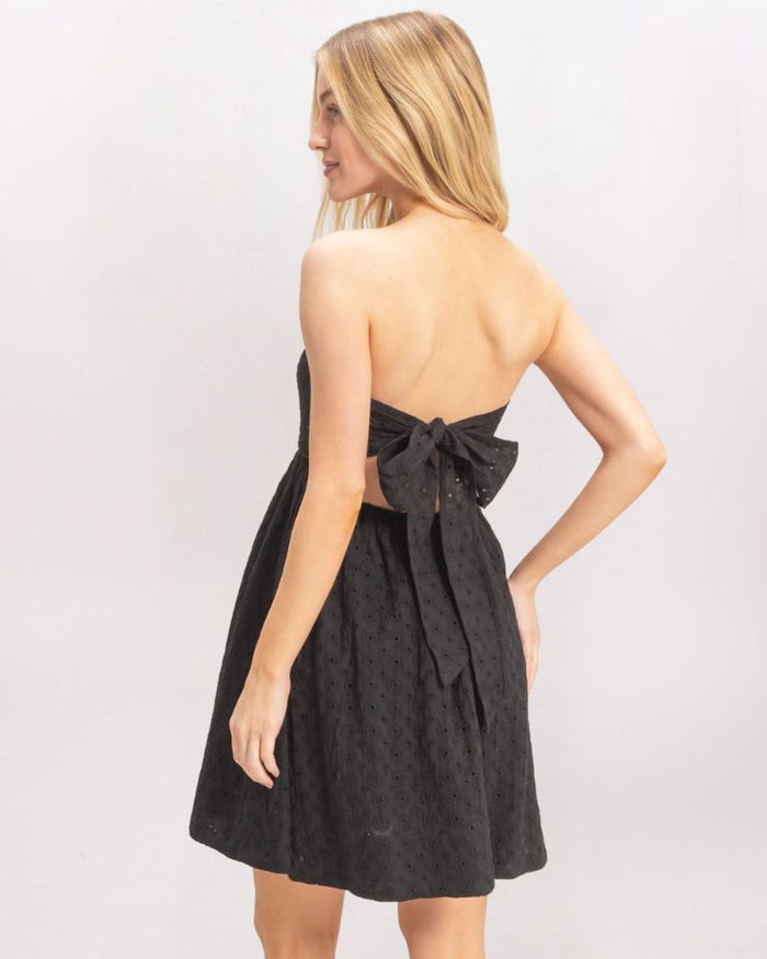 STRAPLESS TIE BACK SMOCKED DRESS, BLACK