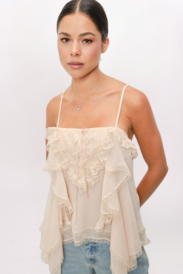 LACE FLOUNCE TOP