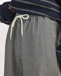 WIDE LEG STRIPED PANT