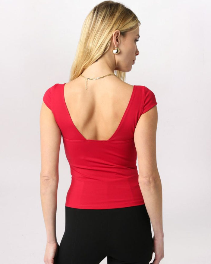 SEAM DETAIL FITTED TOP, RED
