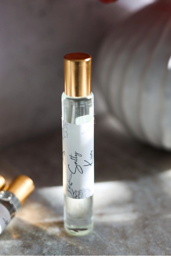 SALTY KISSES ROLLERBALL  PERFUME
