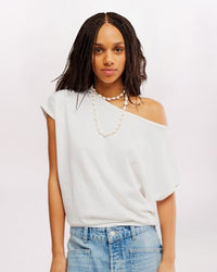 OFF SHOULDER PEGGY TEE, CLN IVORY