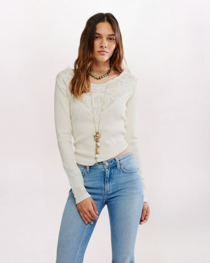 BUTTERFLY CUFF SWEATSHIRT