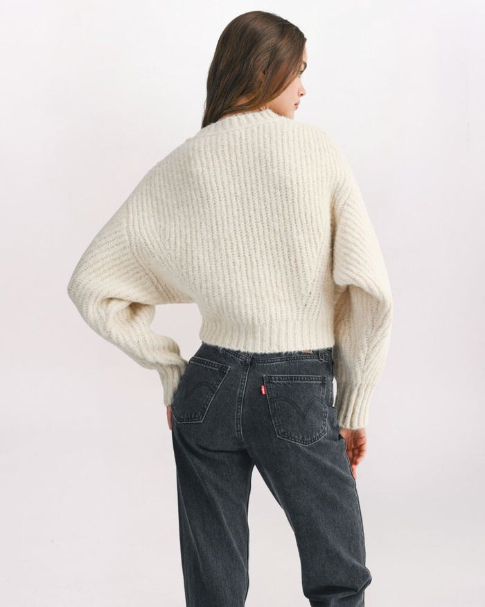 EXAGGERATED SLEEVE COZY SWEATER